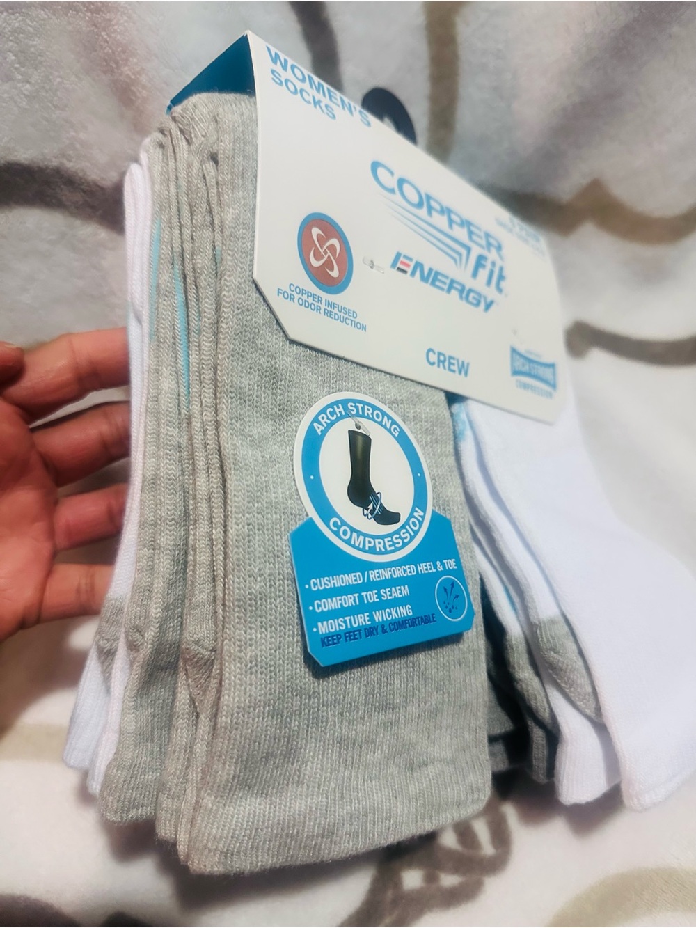 Copper Fit✨🩶🤍Energy Women's Crew Socks - White & Light Gray -6 pairs